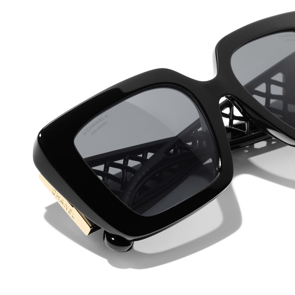 CHANEL 5567 Cat-Eye